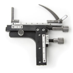 Attachable mechanical 51 x 26 mm X-Y stage with double Vernier and separate horizontal adjustments knobs for EcoBlue series