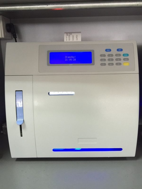 ELECTROLYTE ANALYZER EA-2000B