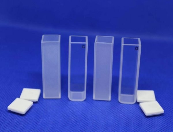 10mm Glass Cuvette 4 pcs/box, for all visible models